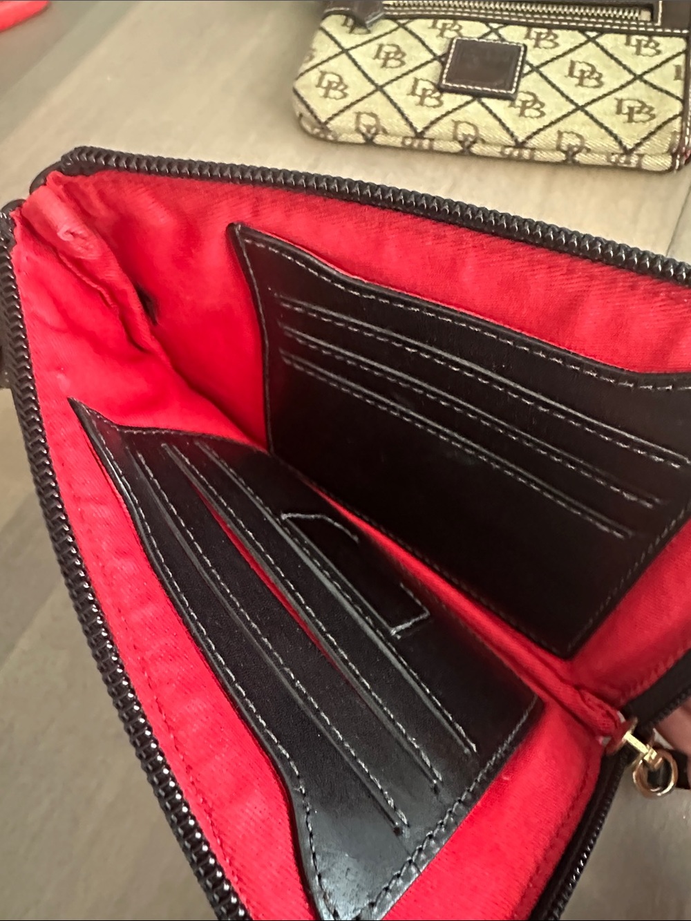 Bundle Dooney & Bourke 2 wristlets & 1 Kisslock pouch - Picture 9 of 12